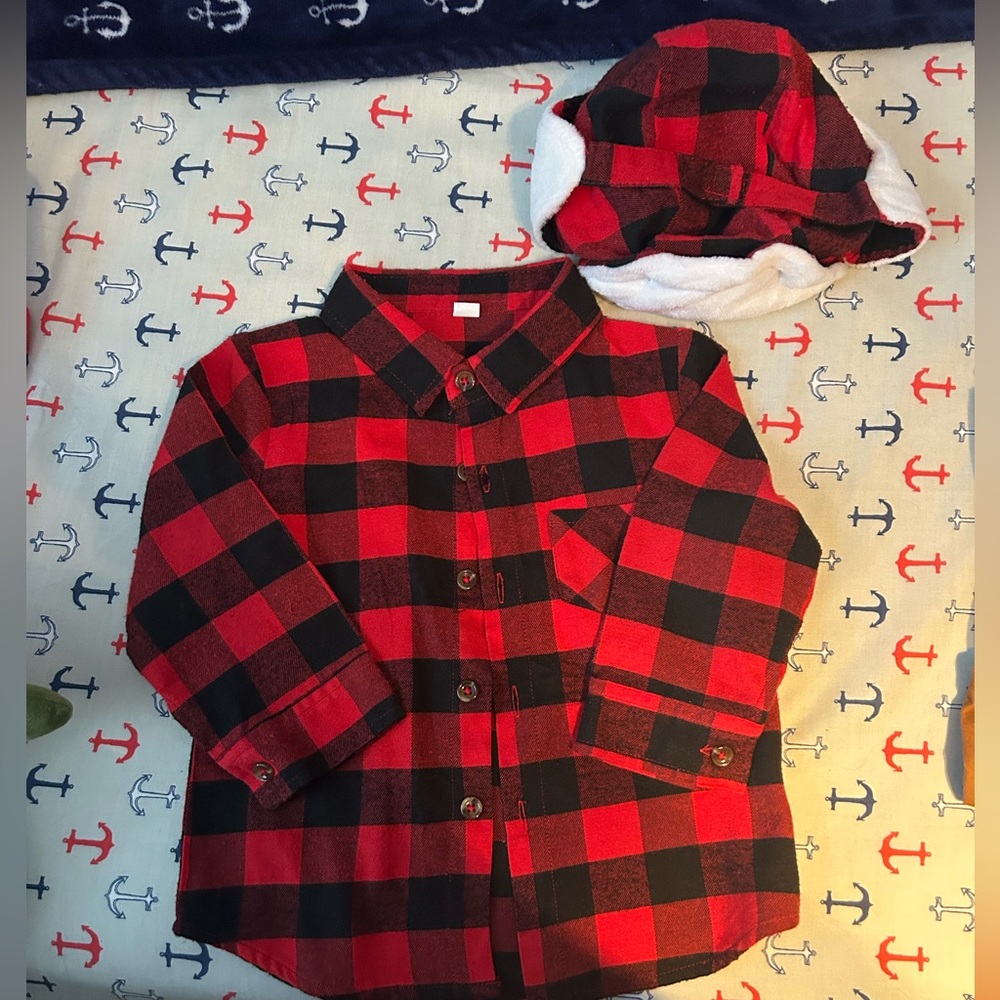 Boy’s red and black lumberjack shirt and hat size 24 months excellent condition